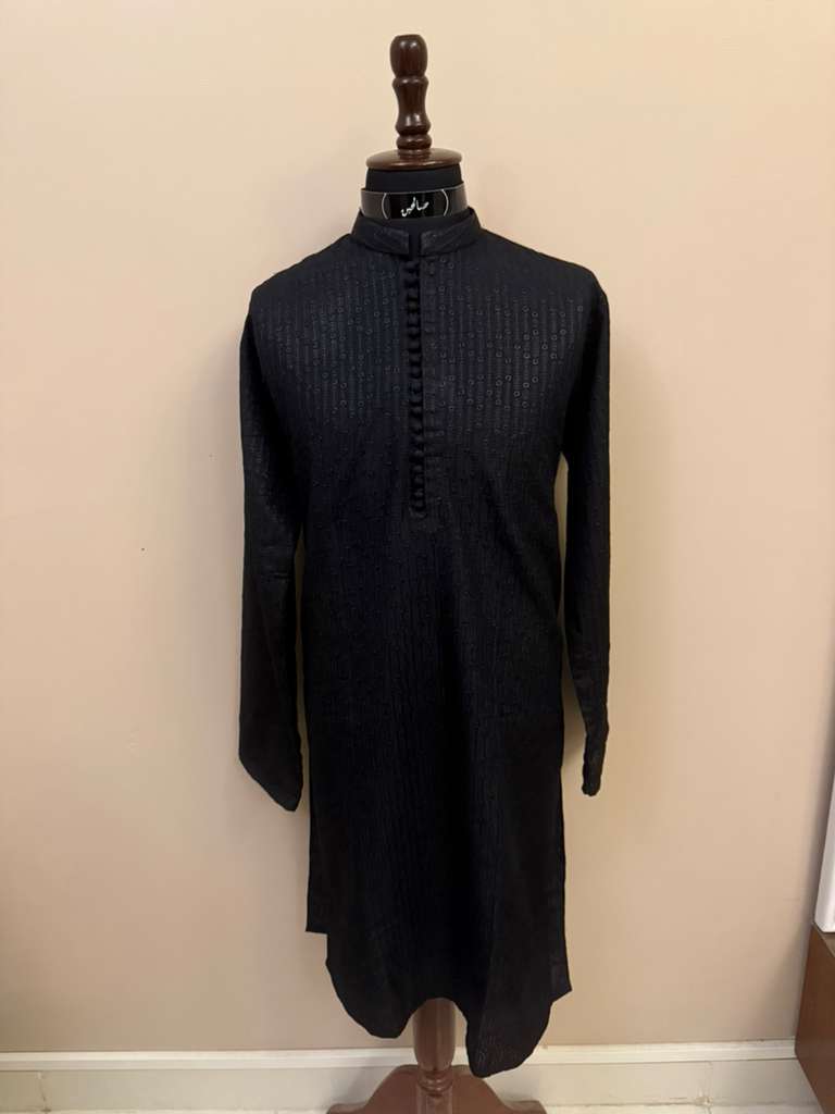 Black Embroidered Kurta Pajama